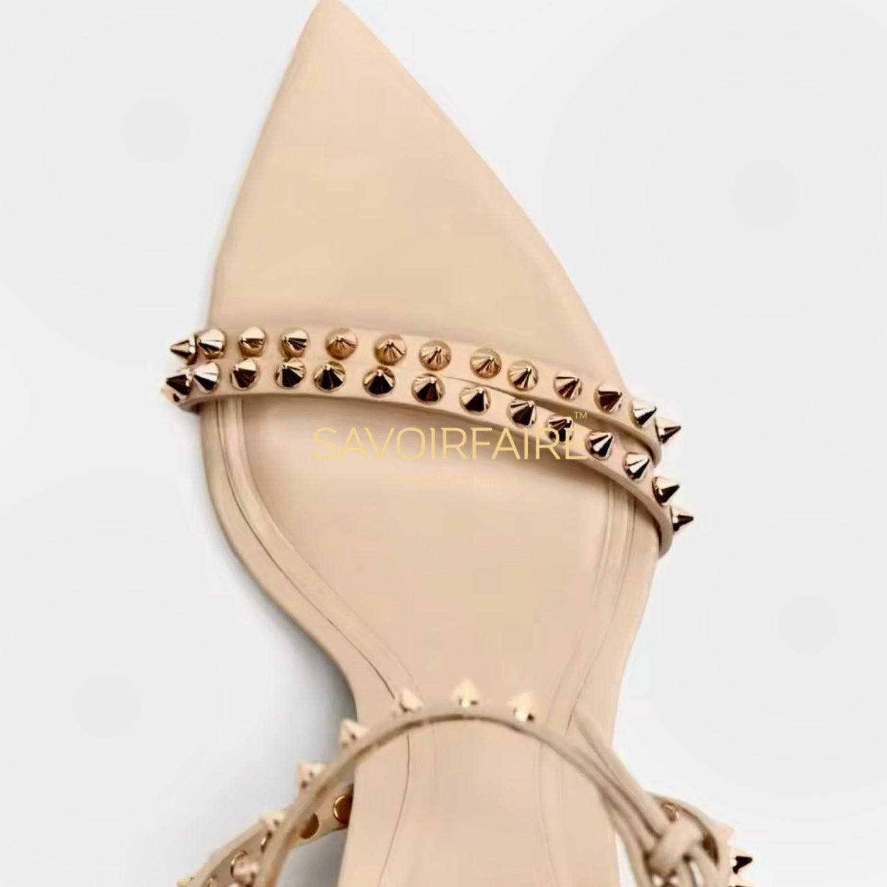 Tacco Spillo Borchie Nude